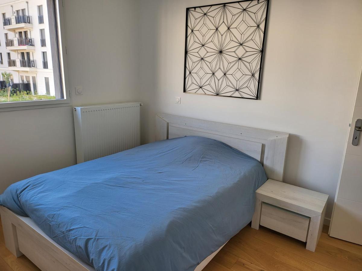 Superbe Appartement A 3Min A Pieds De La Gare Chessy  Exteriör bild