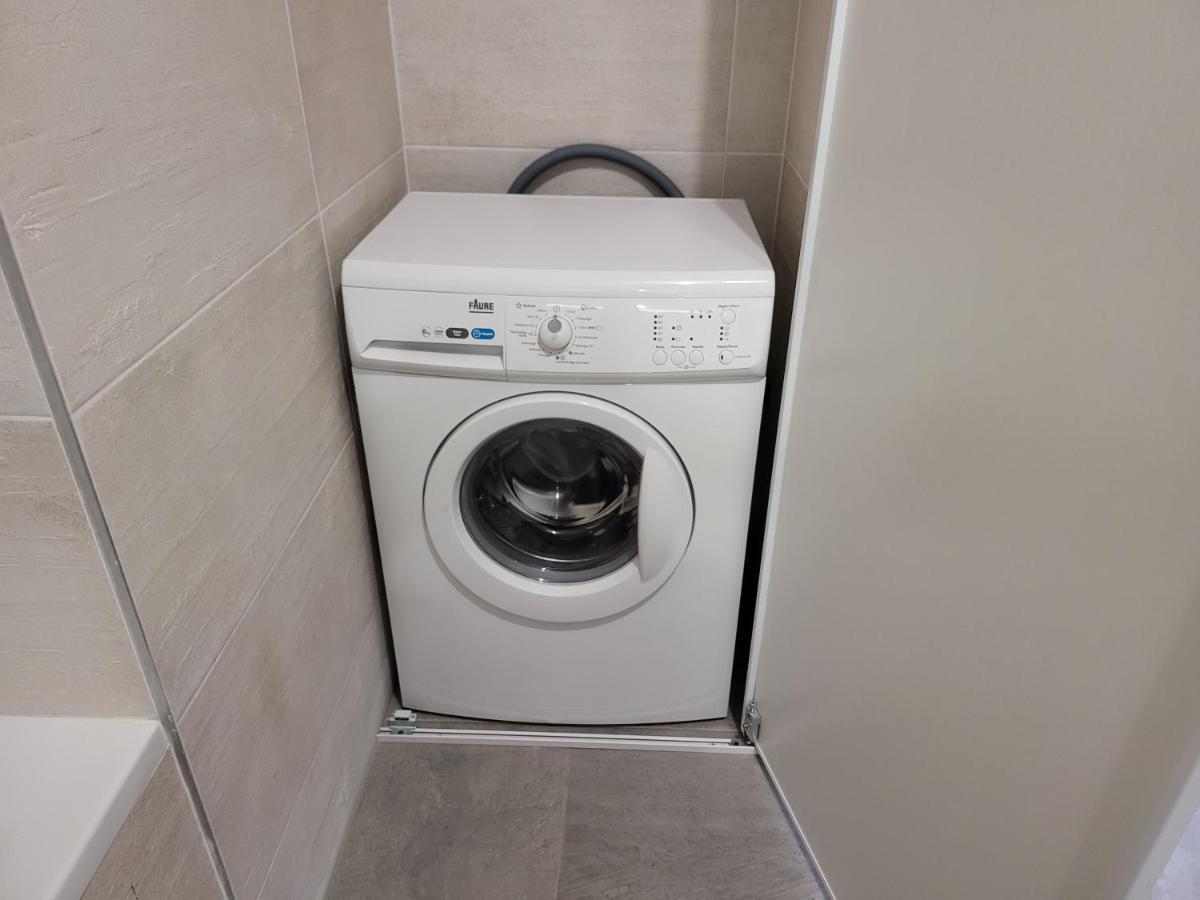 Superbe Appartement A 3Min A Pieds De La Gare Chessy  Exteriör bild