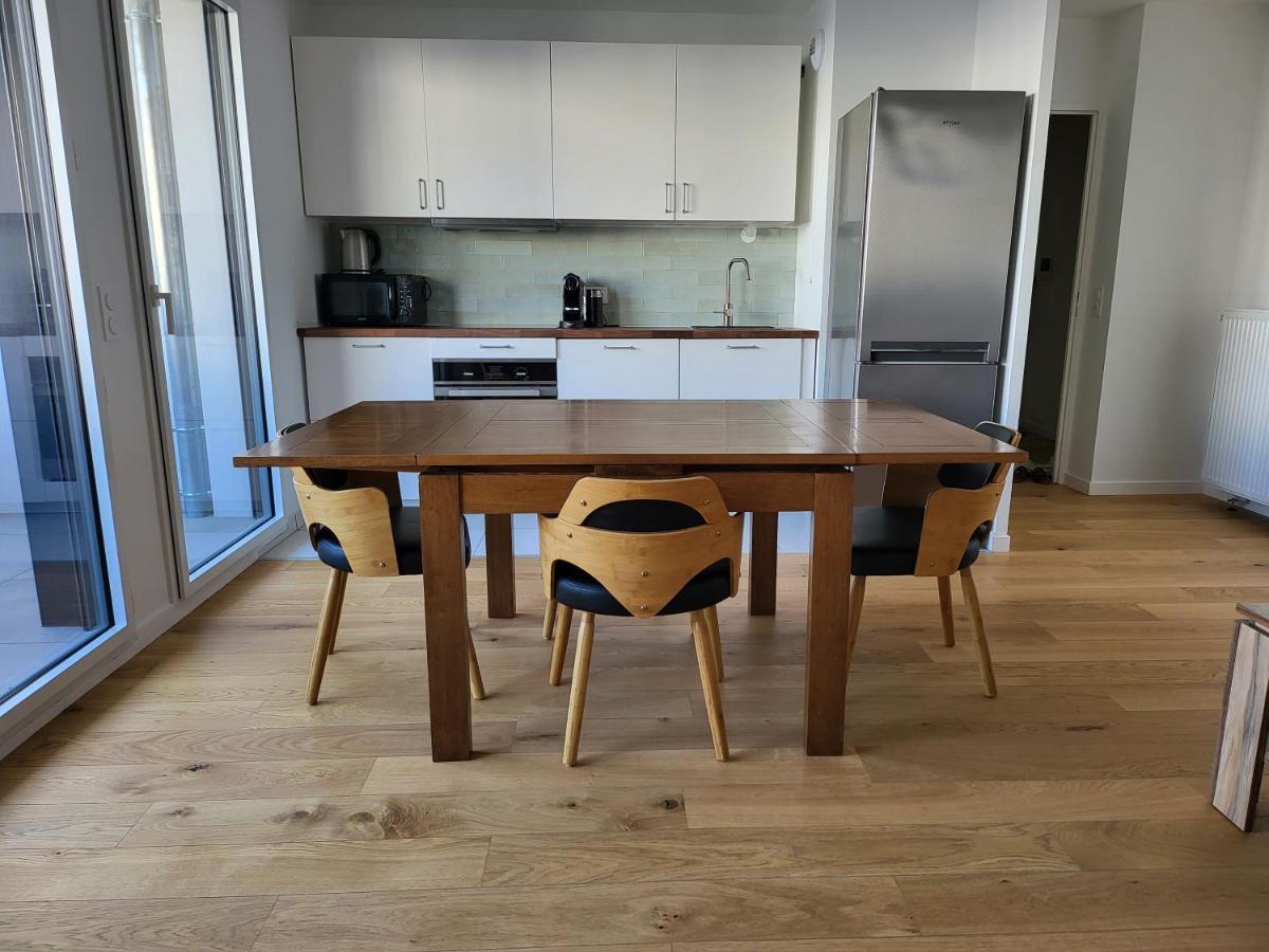 Superbe Appartement A 3Min A Pieds De La Gare Chessy  Exteriör bild